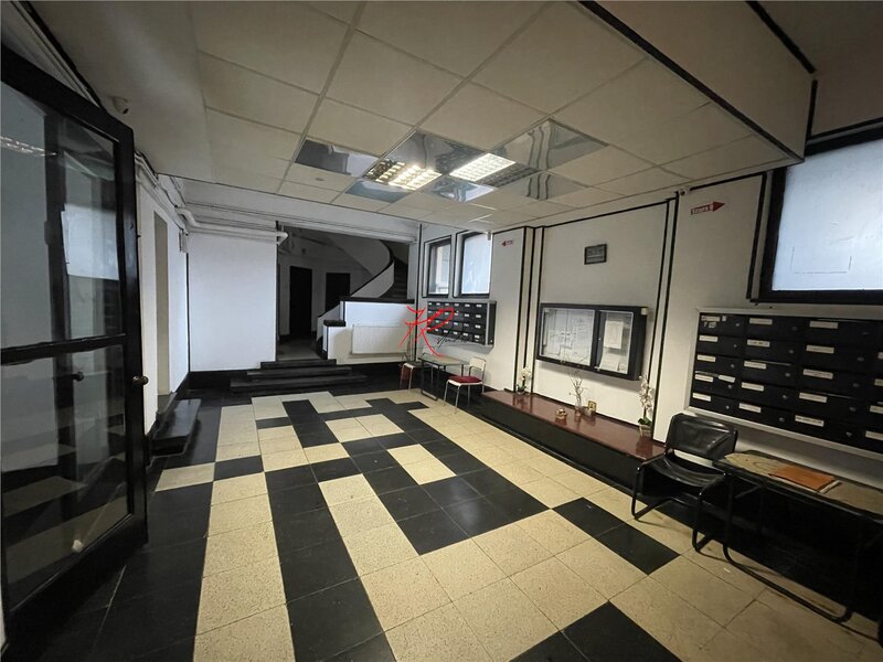 Sfanta Vineri Vanzare garsoniera dubla